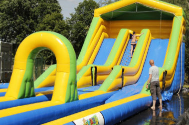 Waterglijbaan ‘Rodelbaan 2.0’ huren