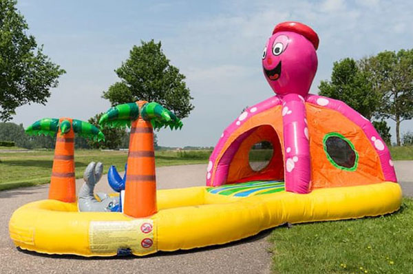 Waterglijbaan huren voor feesten en | Crazy Air